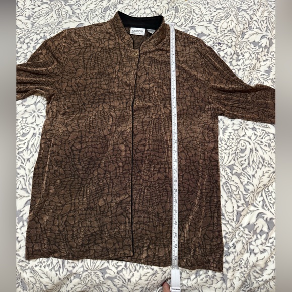 Chico’s gorgeous brown open front except for the snap button up vanity size 2 - Picture 6 of 8